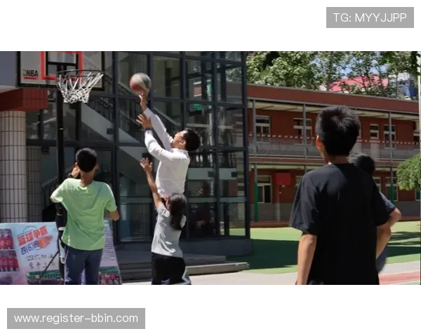 头头体育真人欢迎你成为体育迷的首选平台,享受高质量的真人赛事直播和丰富的互动内容 头头体育真人欢迎你成为体育迷的首选平台,享受高质量的真人赛事直播和丰富的互动内容